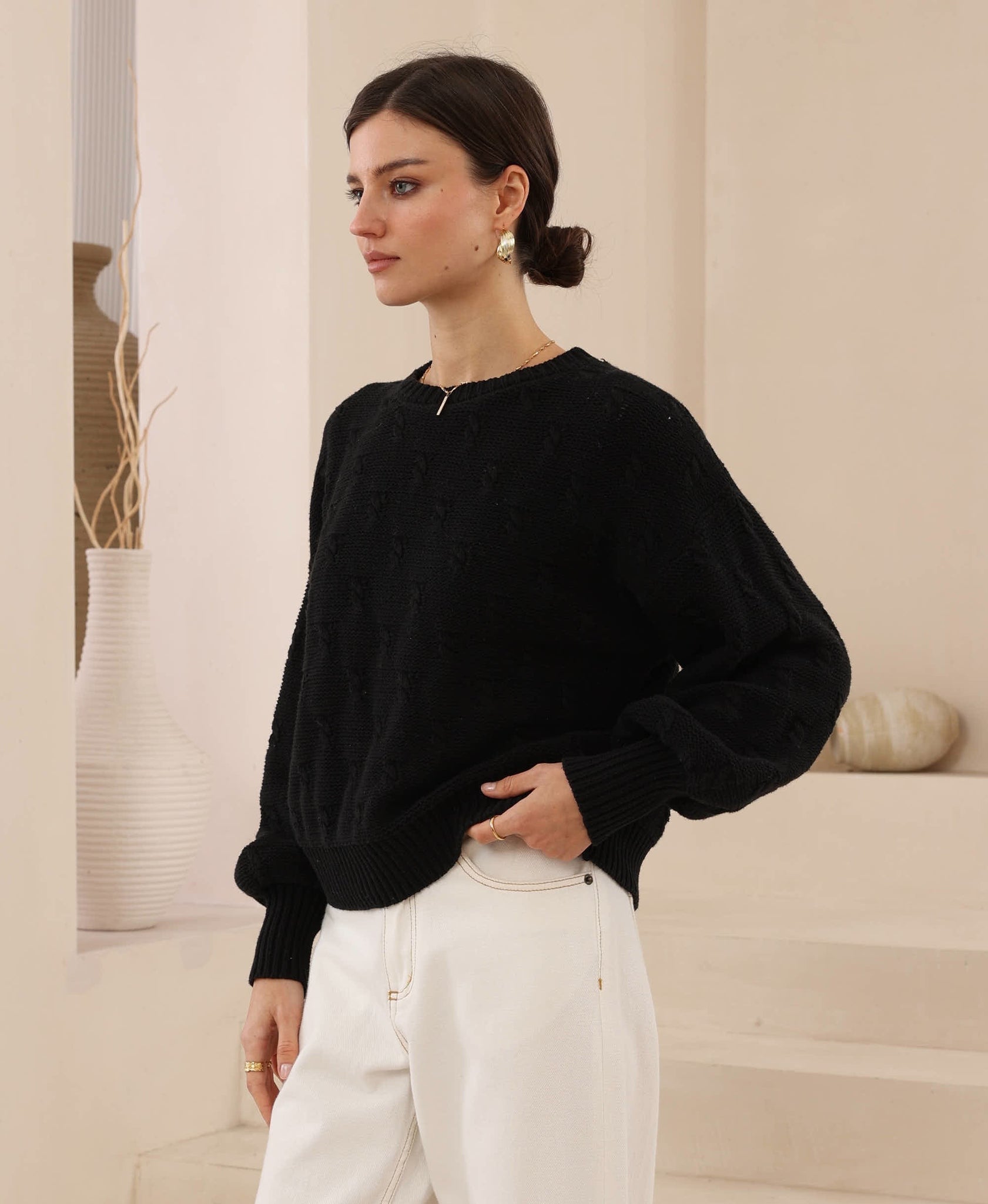 Linnita Puffy Sleeve Jumper - Black