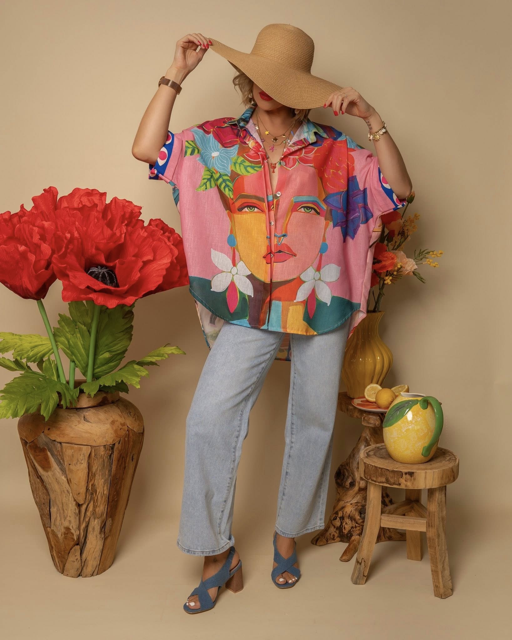 MADE IN ITALY Graphic Top - Portrait