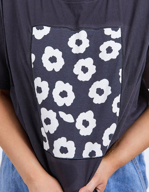 Azalea Tee - Navy