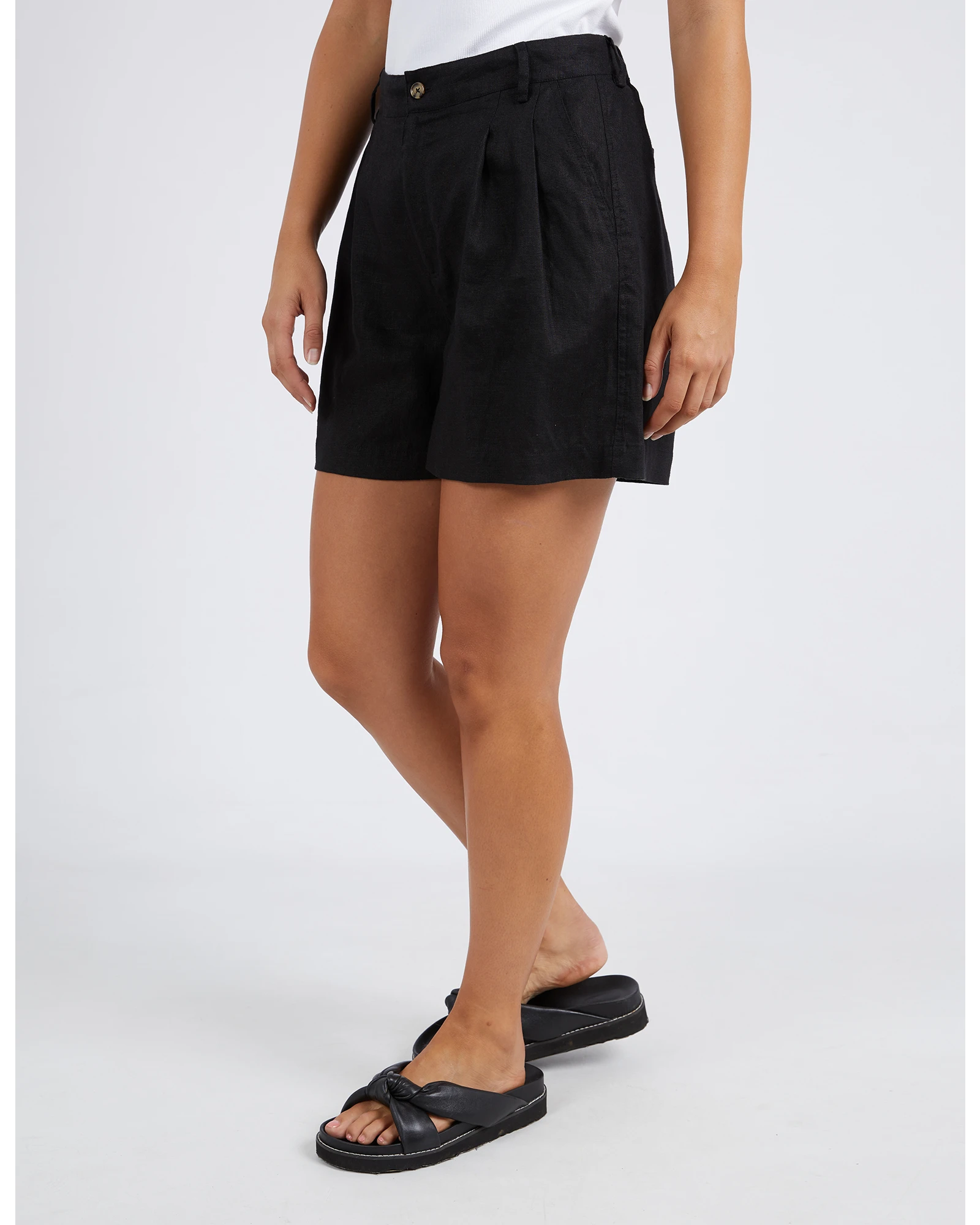 Oakleigh Short - Black