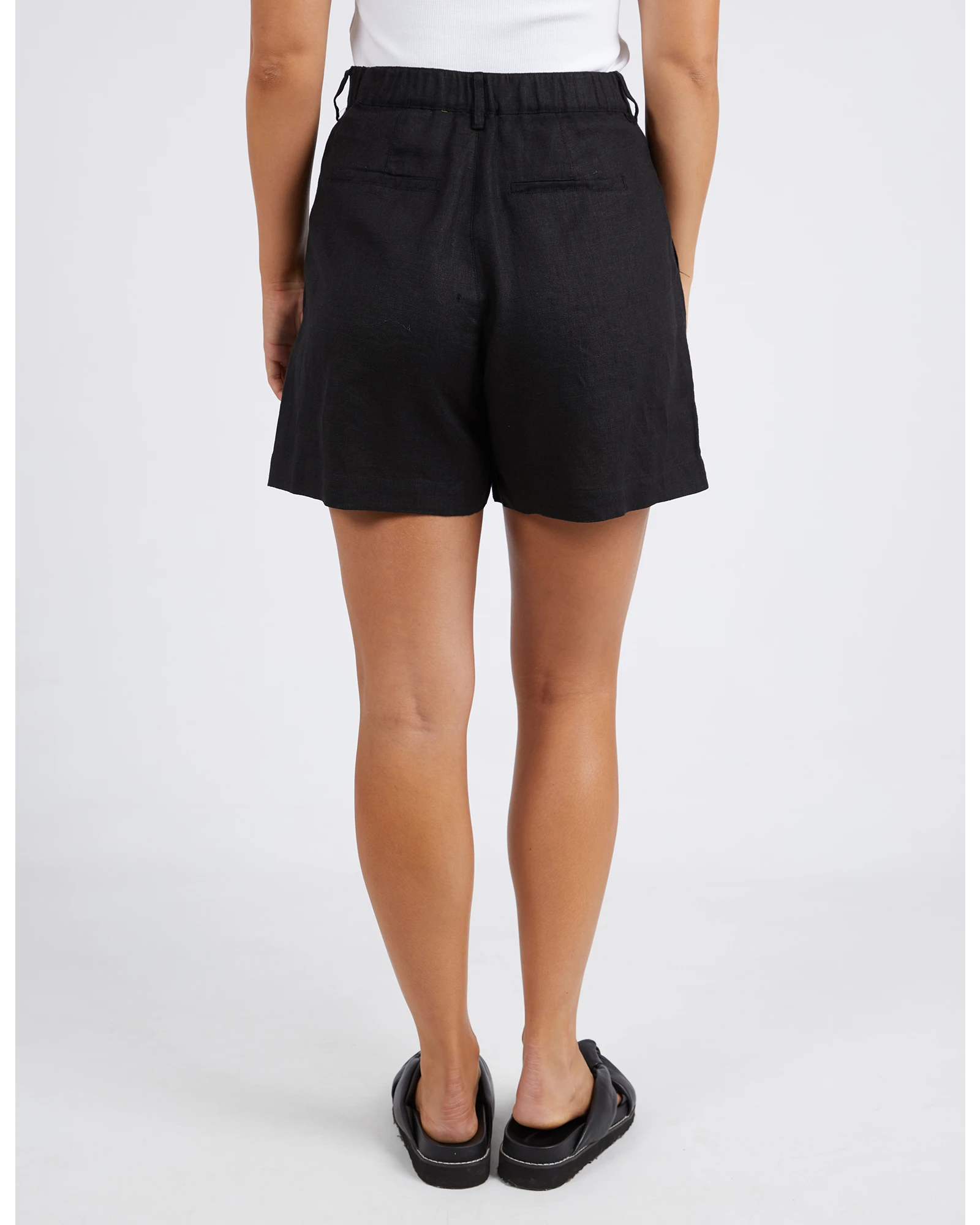 Oakleigh Short - Black