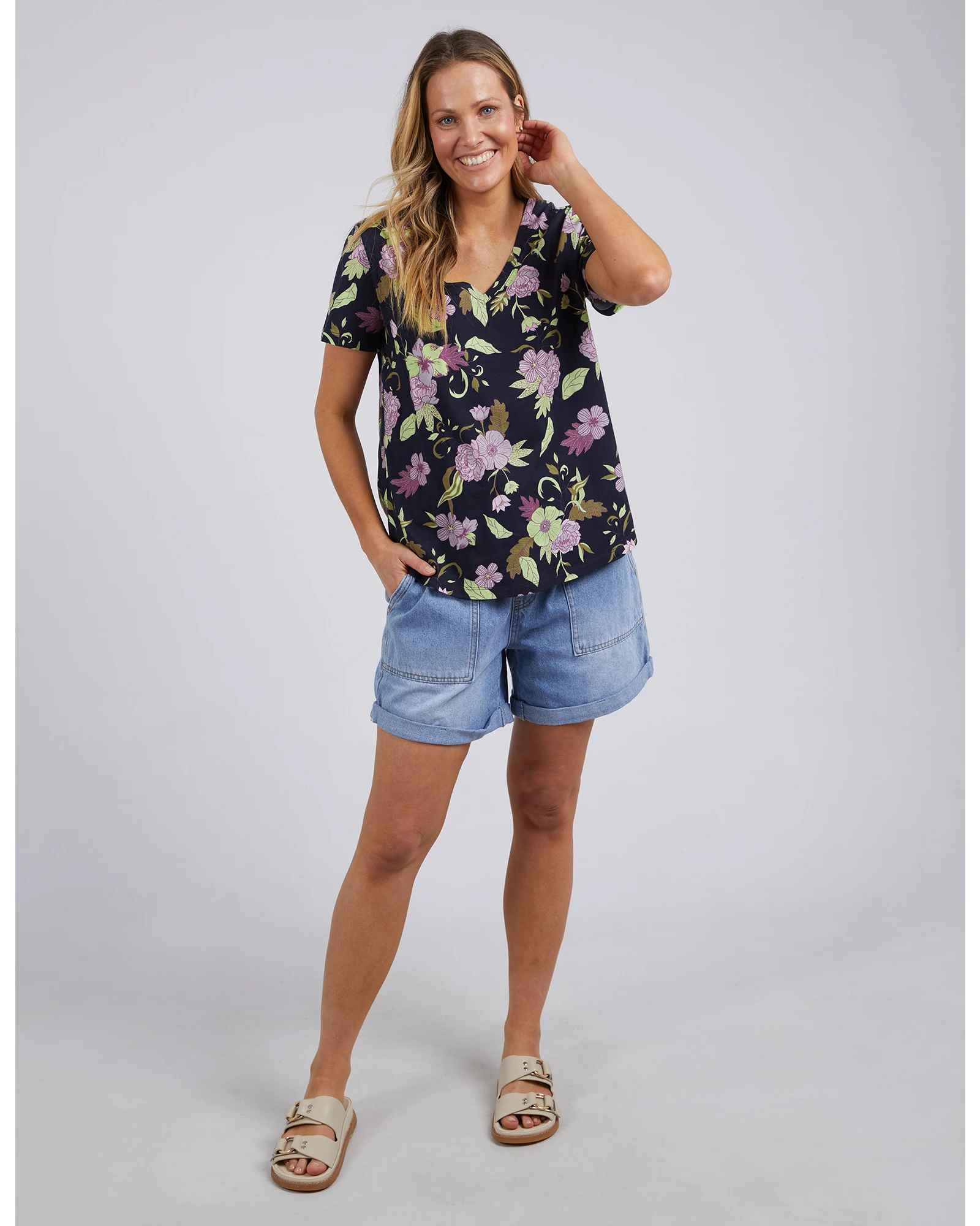 Emmaline V Neck Tee - Navy Floral