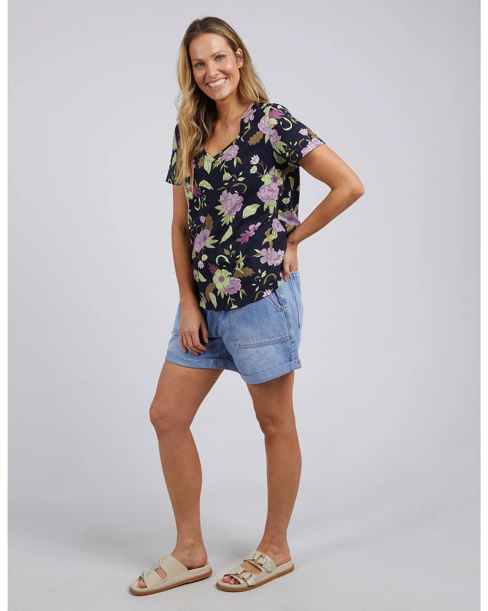 Emmaline V Neck Tee - Navy Floral