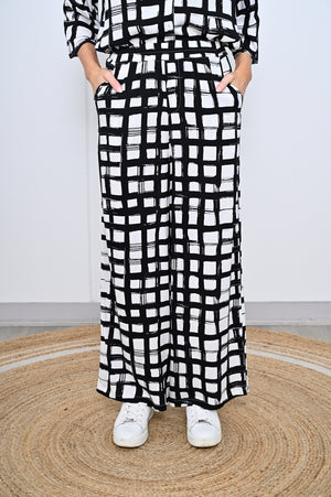 Wide Leg Pants - Black White Print