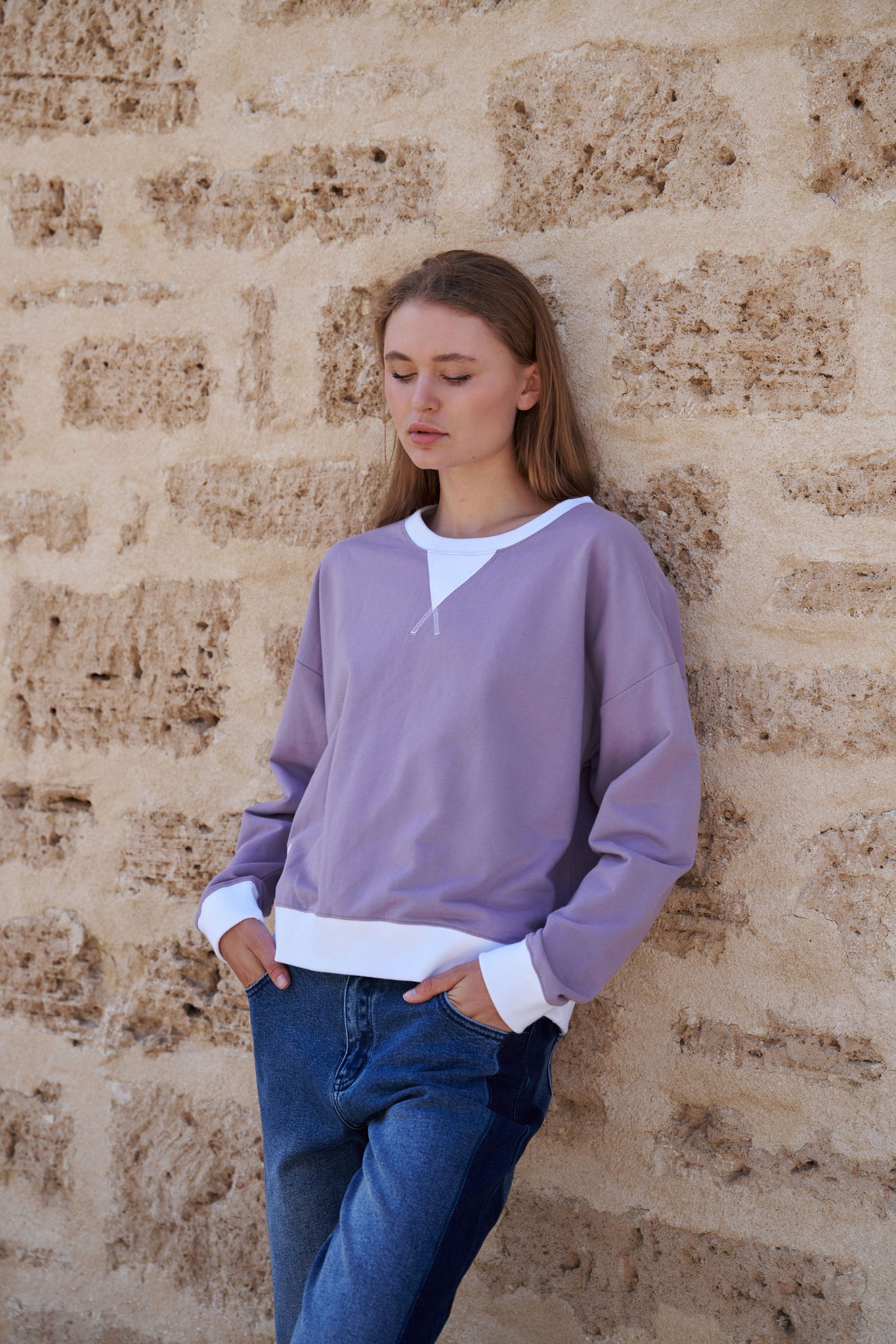 Heart Sweater with White Contrast - Dusty Lilac