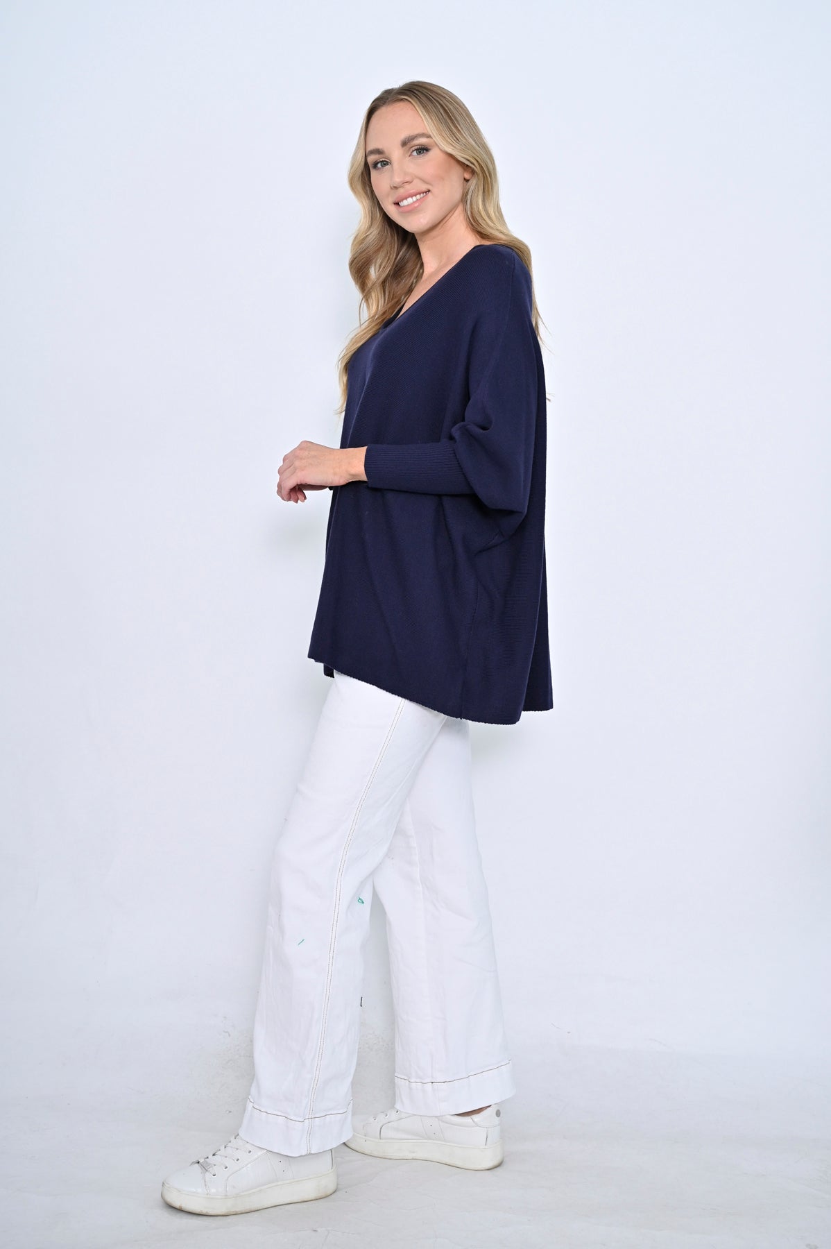 Zoe Sister V Neck Jumper - Navy