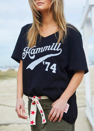 Hammill & Co 74 Logo V Neck Tee - Black