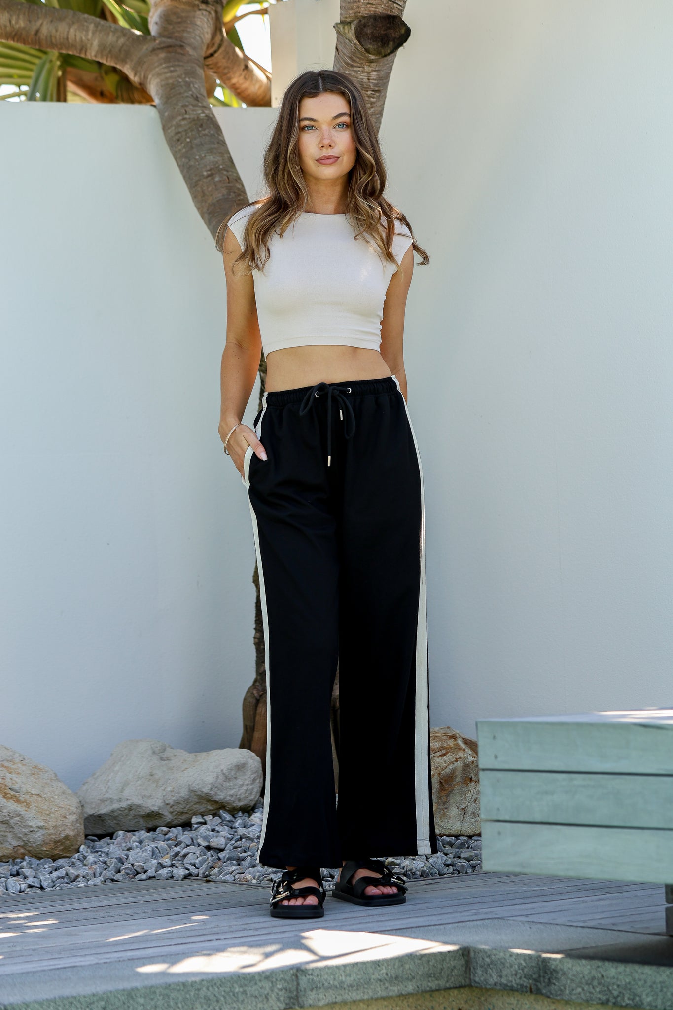 Jenner Side Stripe Pant - Black