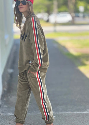 Sporty Velour Sweat - Khaki