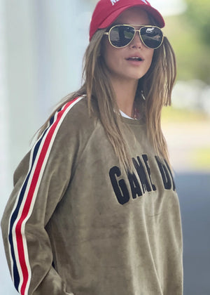 Sporty Velour Sweat - Khaki