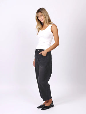 Toni Barrel Jeans - Black PREORDER