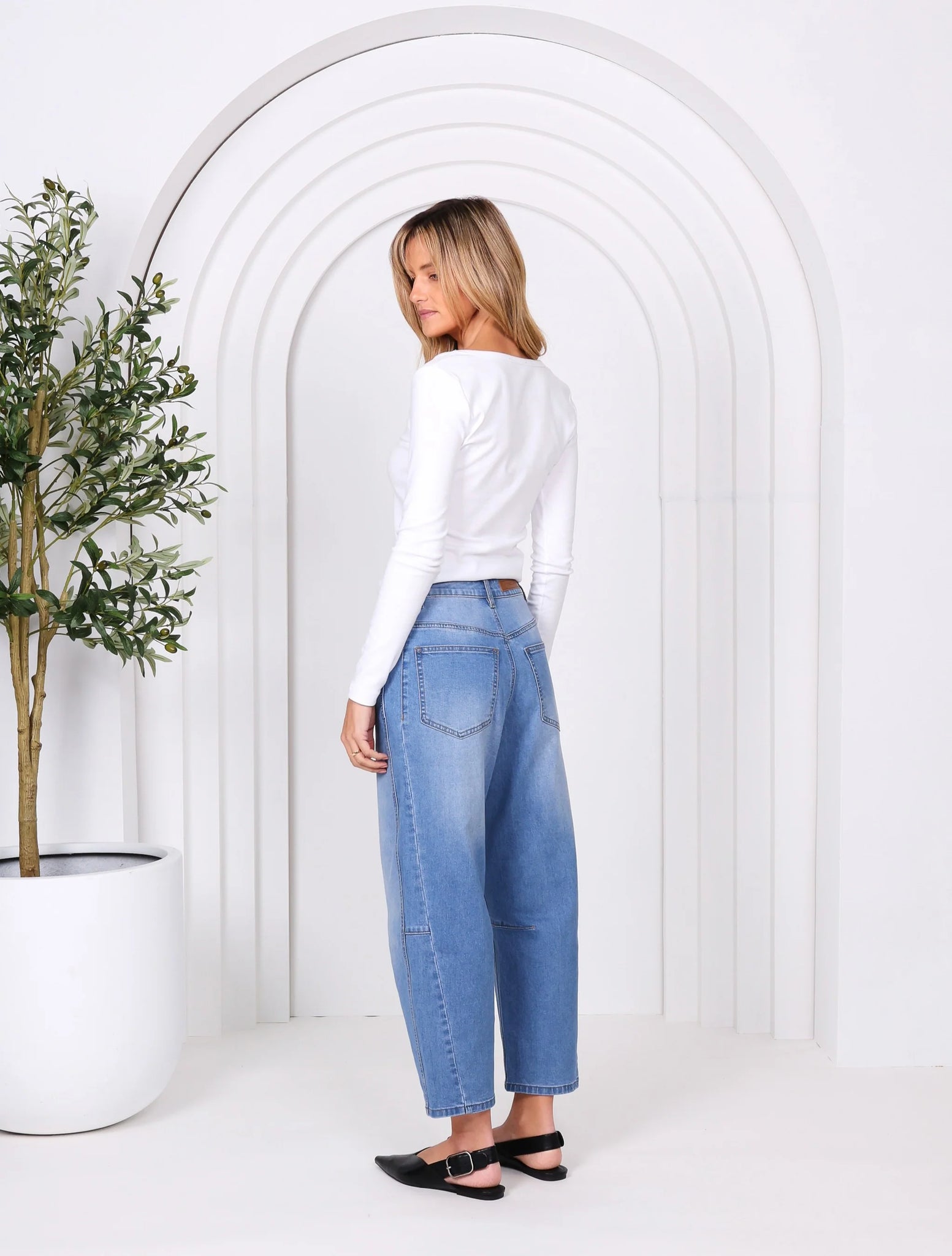 Toni Barrel Jeans - Light Blue