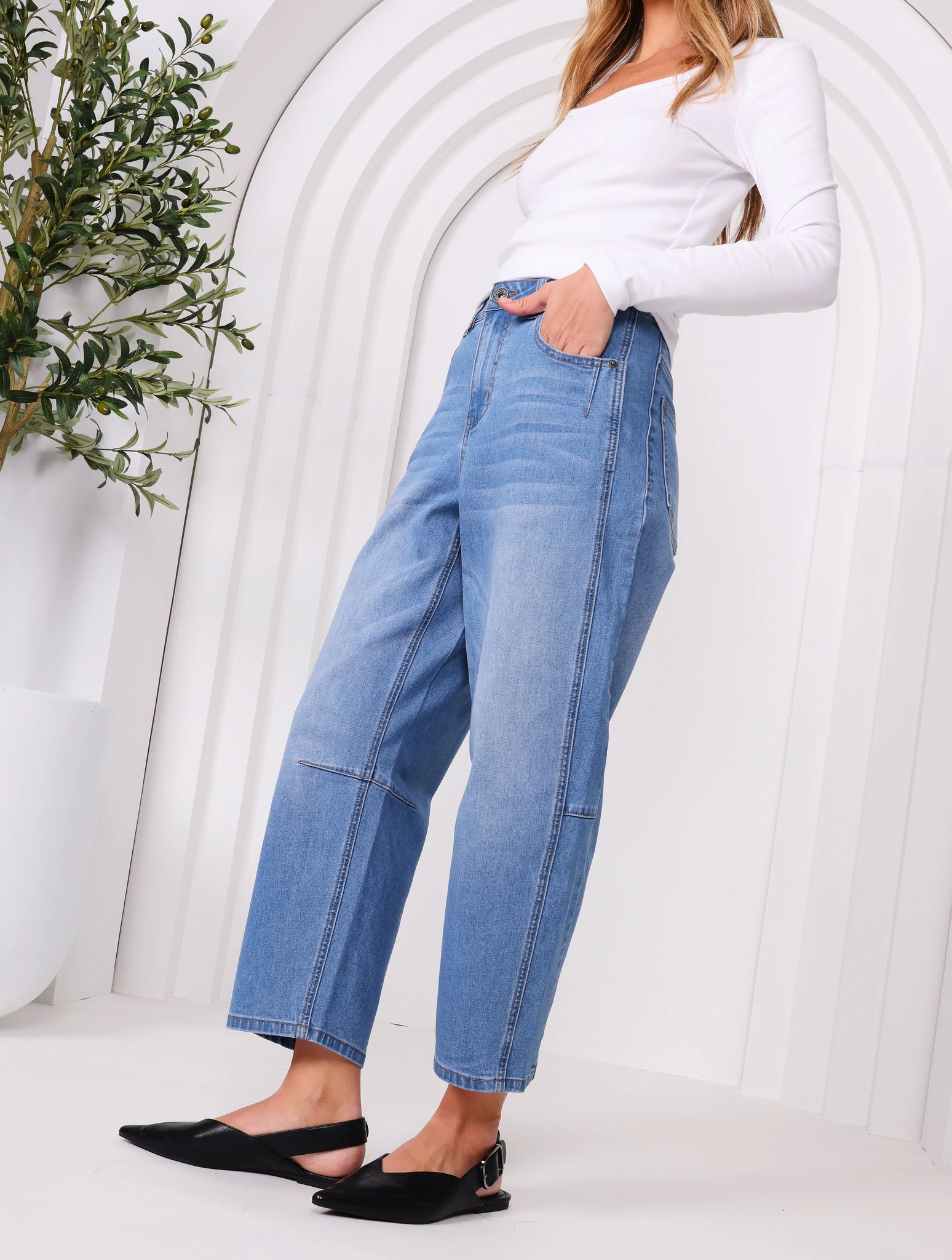 Toni Barrel Jeans - Light Blue