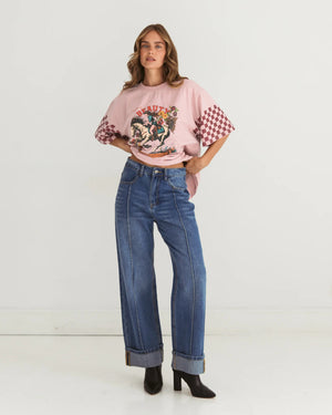 Beauty Tee - Pink PREORDER