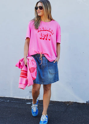 1976 Dreamer Tee - Hot Pink PREORDER