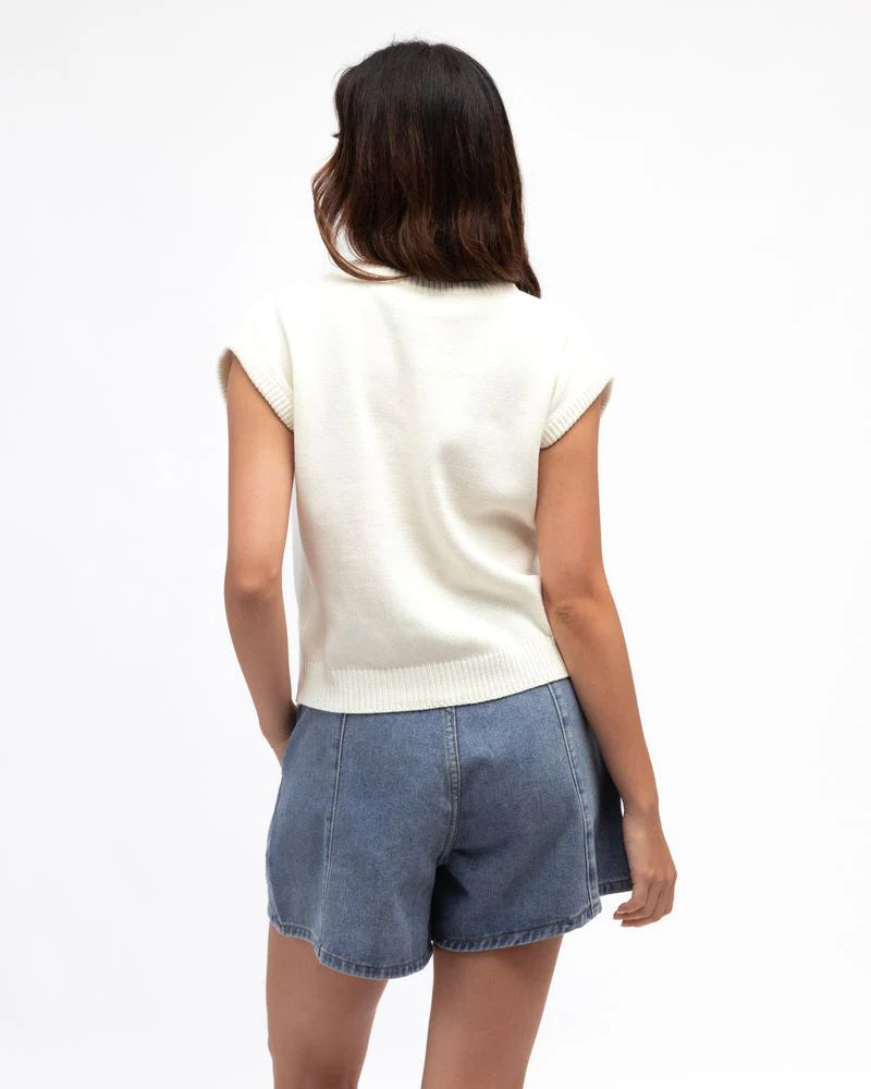 Love Knit Vest - White