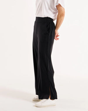 Elation Relax Leg Pant - Black