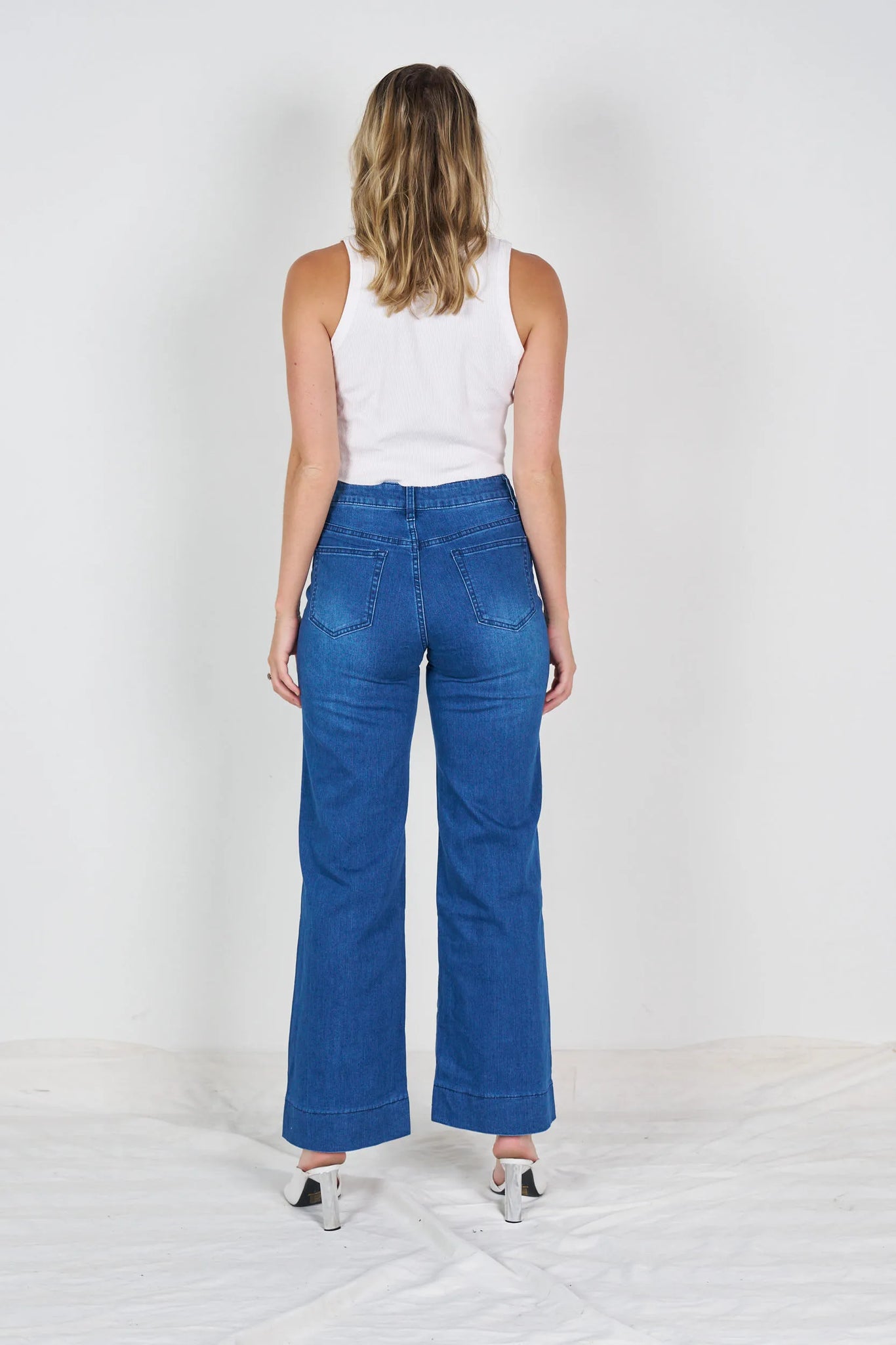 Wide Leg Jean - Mid Blue